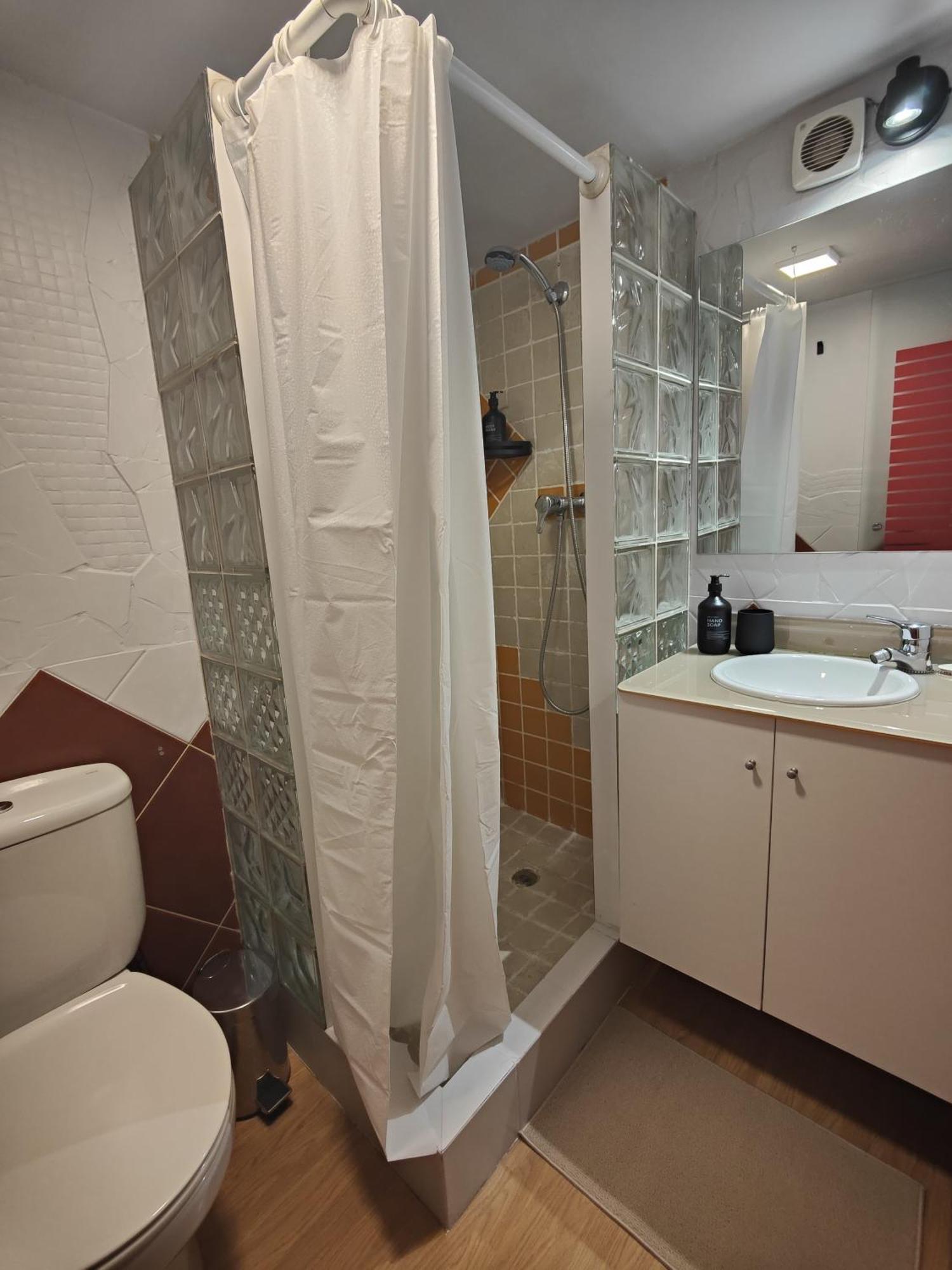 Red Loft In Appartement *